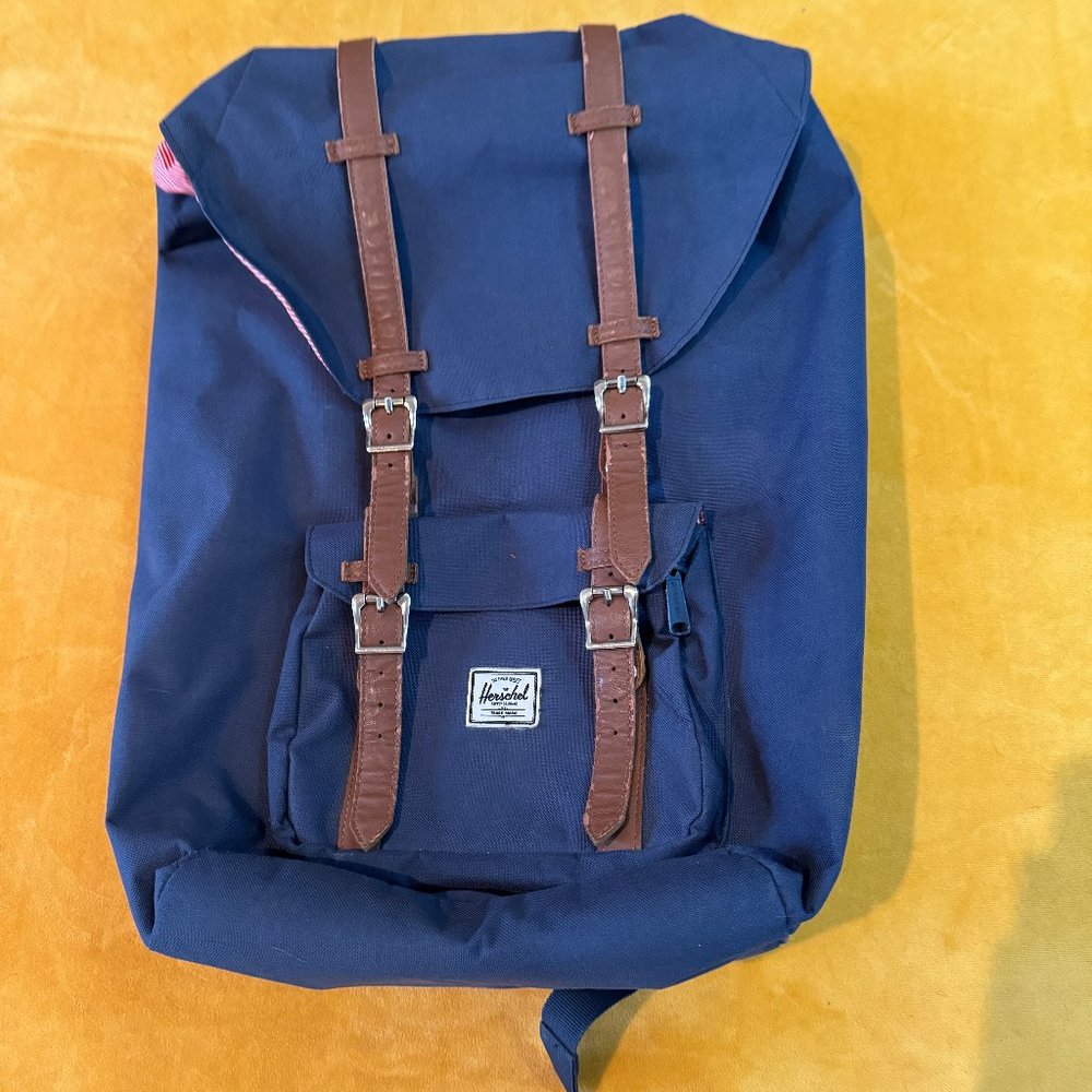 HERSCHEL Laptop Backpack - “Little America” - Navy blue light canvas